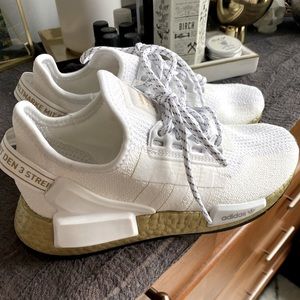Adidas NMD R1 V2. White/ Gold wmn 6 NEW but definitely fit like a 6.5